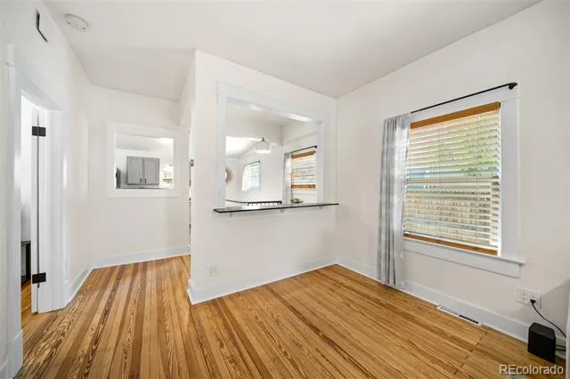 3326 S Logan Street Englewood, CO 80113