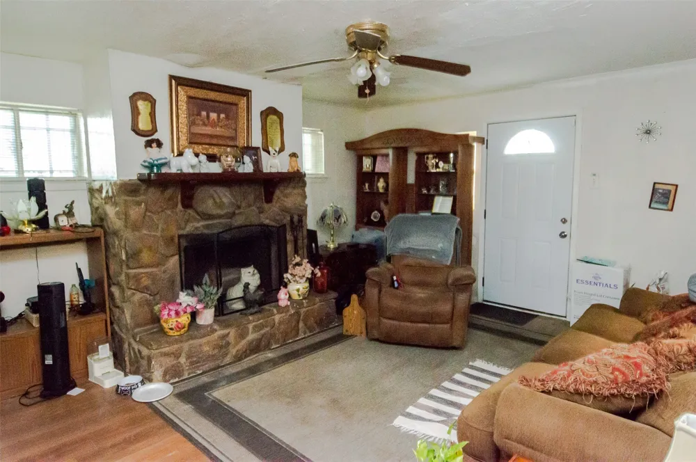 6931 Sweet Sue Lane Dallas, TX 75241
