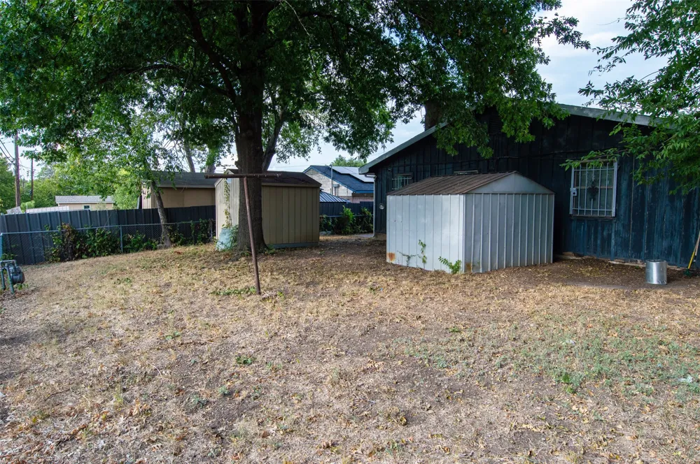 6931 Sweet Sue Lane Dallas, TX 75241