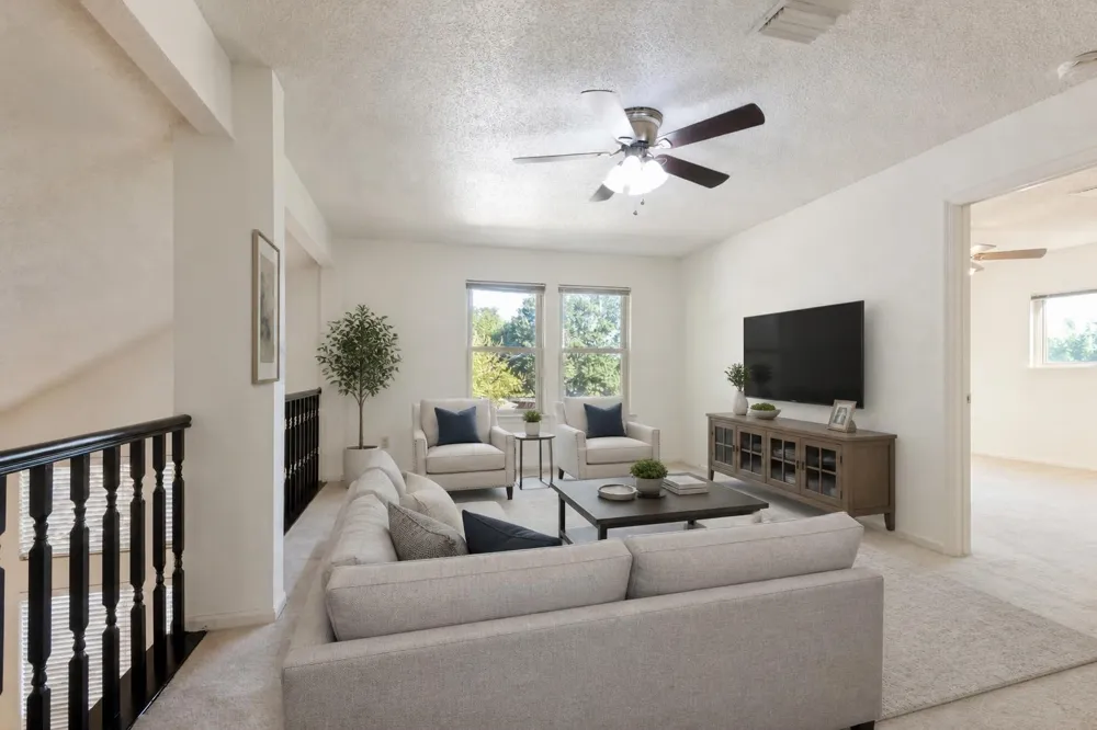 617 Valley Spring Drive Arlington, TX 76018