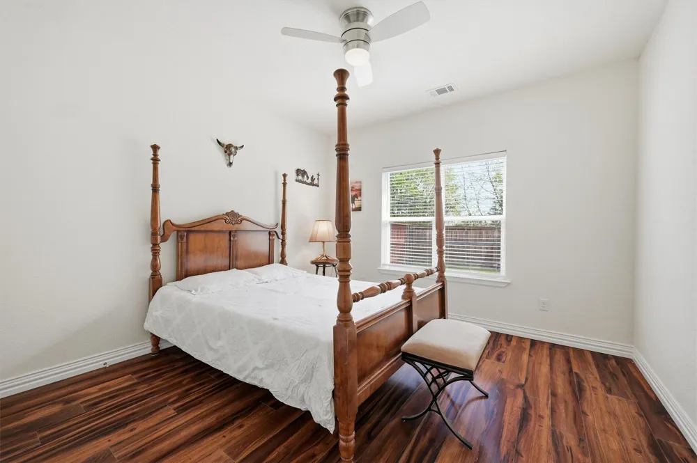 230 Bent Oak Drive Pottsboro, TX 75076