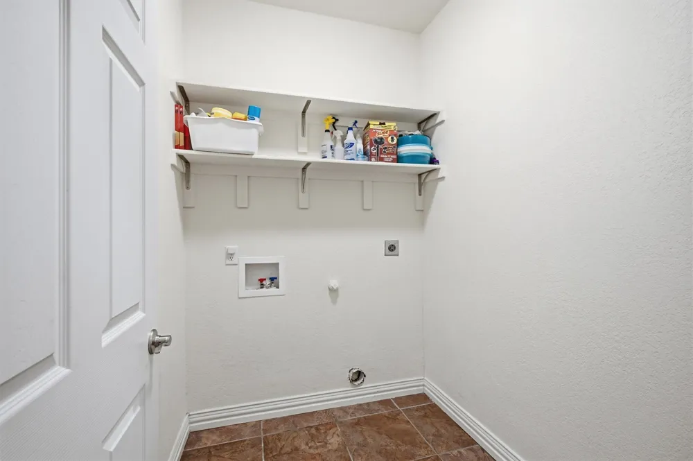 230 Bent Oak Drive Pottsboro, TX 75076