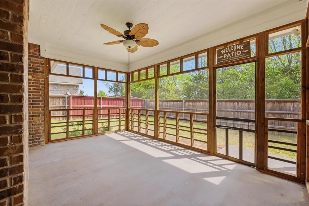 230 Bent Oak Drive Pottsboro, TX 75076