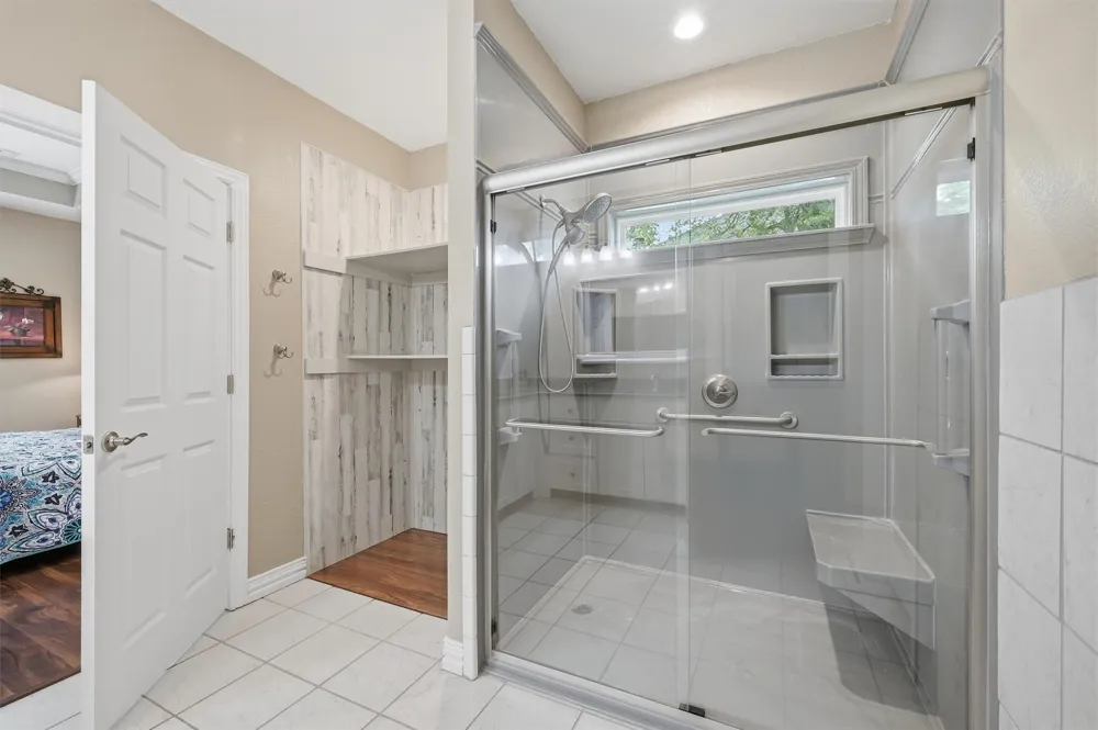 230 Bent Oak Drive Pottsboro, TX 75076