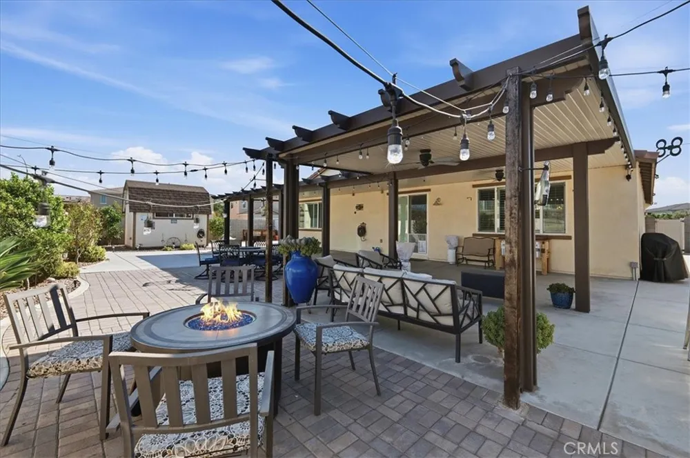 11565 Forsythia Street Jurupa Valley, CA 91752
