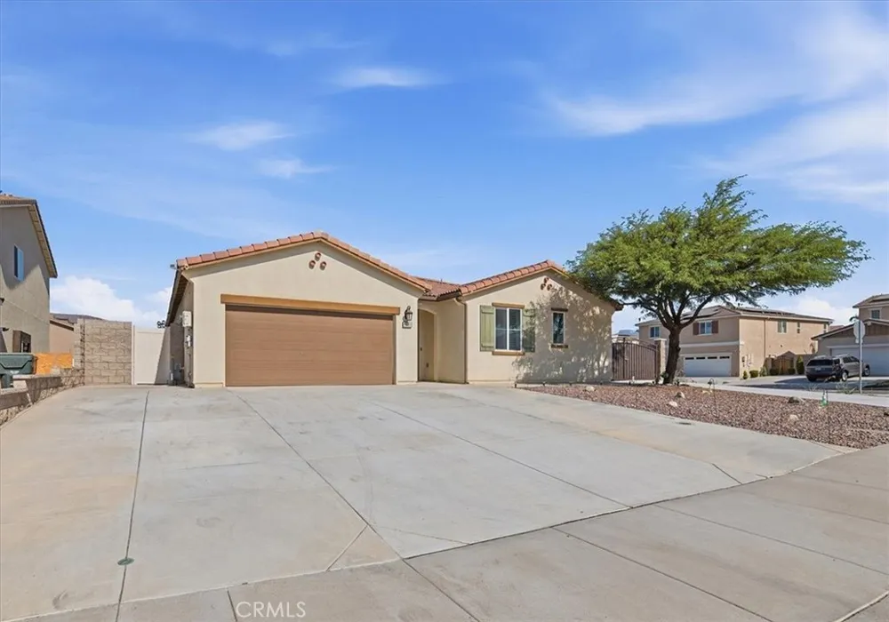 11565 Forsythia Street Jurupa Valley, CA 91752