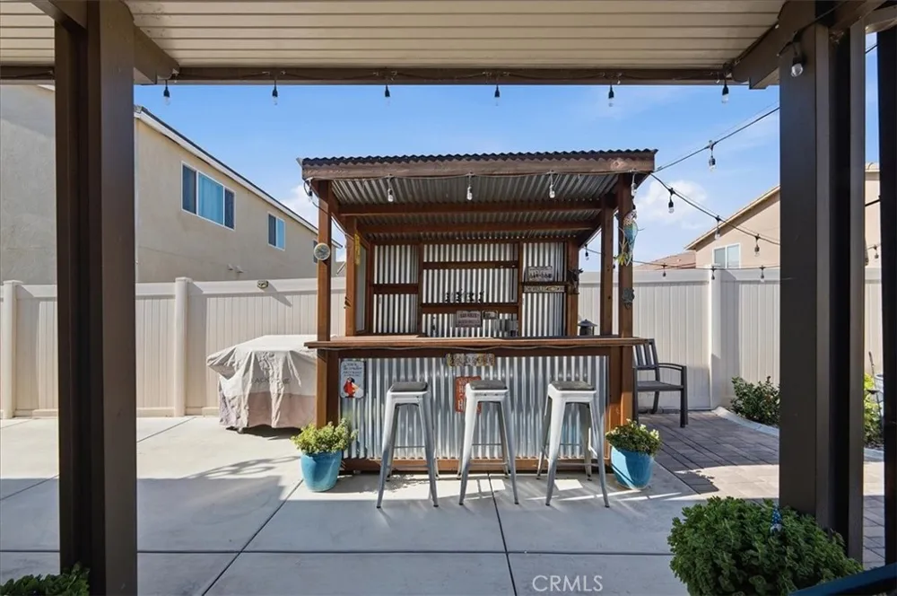 11565 Forsythia Street Jurupa Valley, CA 91752