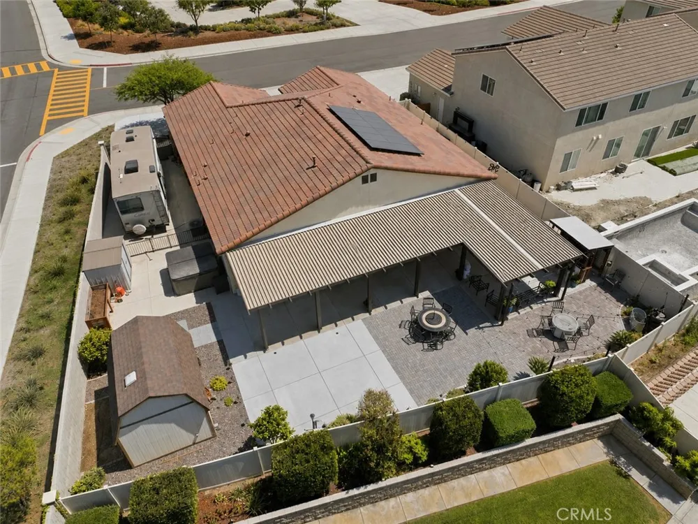 11565 Forsythia Street Jurupa Valley, CA 91752