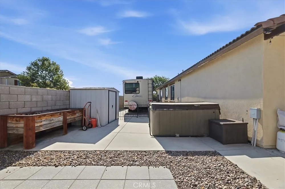11565 Forsythia Street Jurupa Valley, CA 91752
