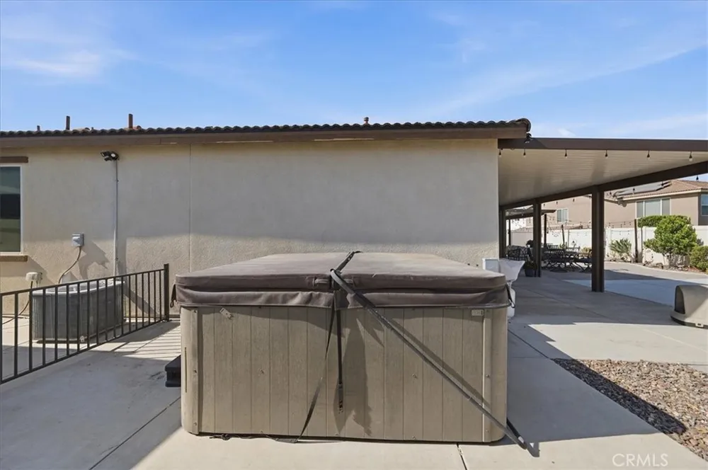 11565 Forsythia Street Jurupa Valley, CA 91752