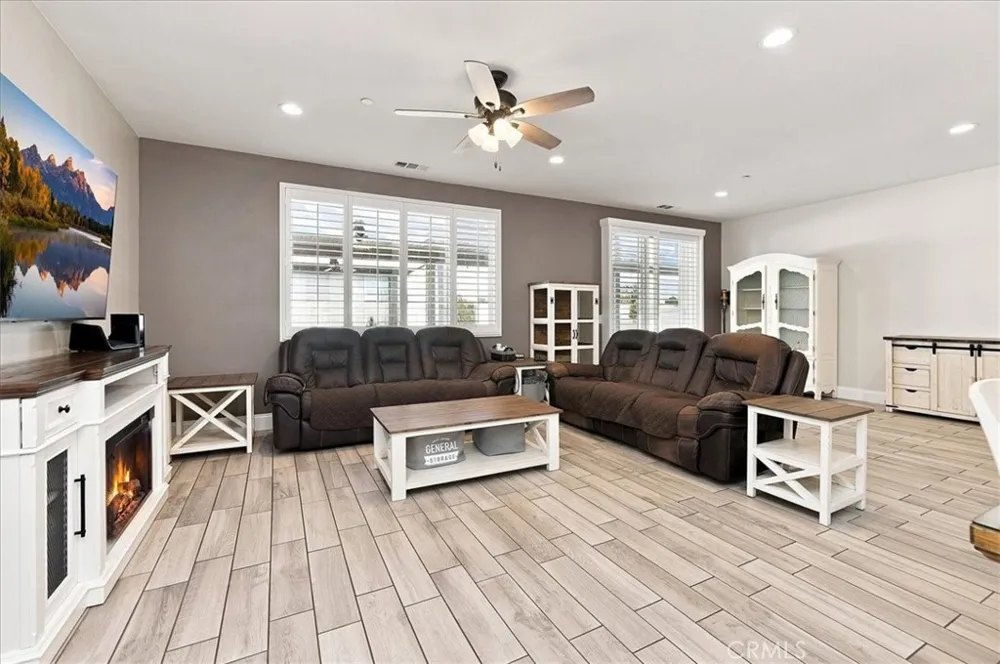 11565 Forsythia Street Jurupa Valley, CA 91752