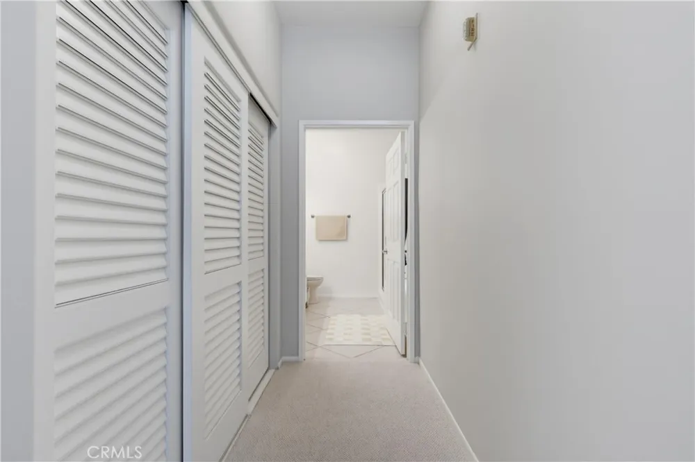 3535 Dunn Drive #201 Los Angeles, CA 90034