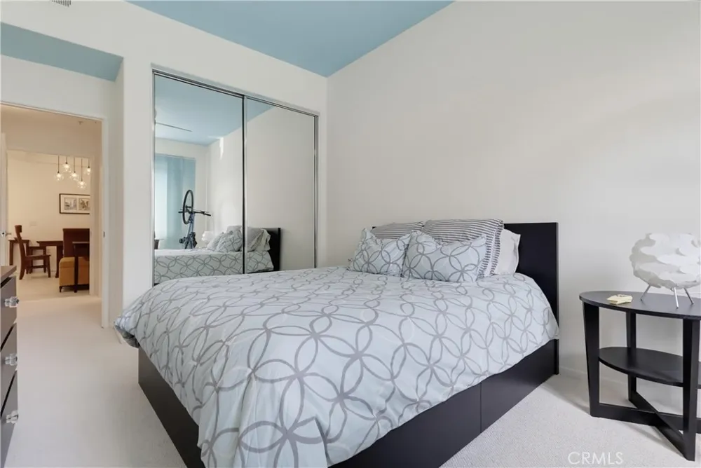 3535 Dunn Drive #201 Los Angeles, CA 90034
