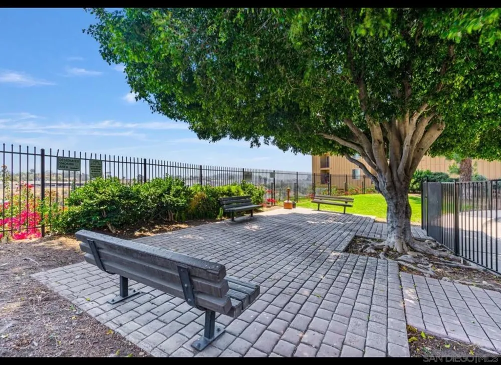 8220 Vincetta #17 La Mesa, CA 91942