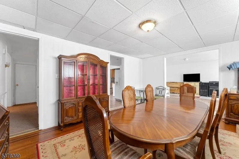 78 Girard Pl Newark City, NJ 07108