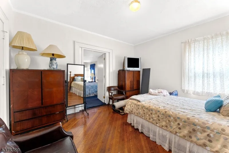 78 Girard Pl Newark City, NJ 07108