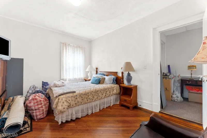 78 Girard Pl Newark City, NJ 07108