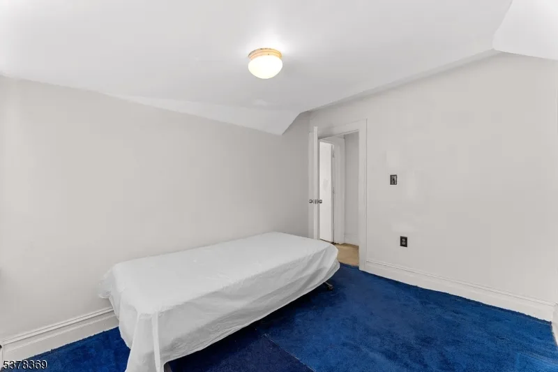 78 Girard Pl Newark City, NJ 07108