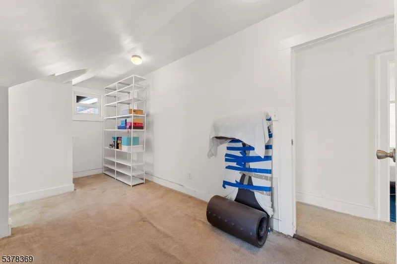 78 Girard Pl Newark City, NJ 07108