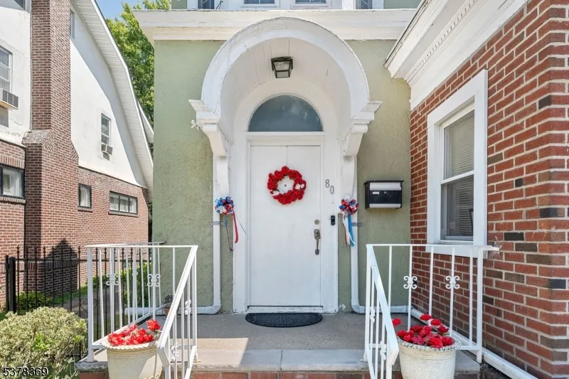 78 Girard Pl Newark City, NJ 07108