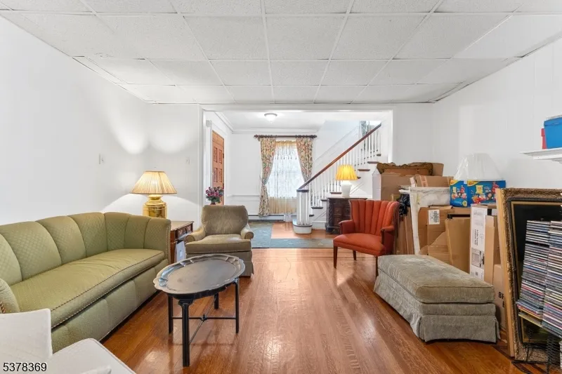 78 Girard Pl Newark City, NJ 07108