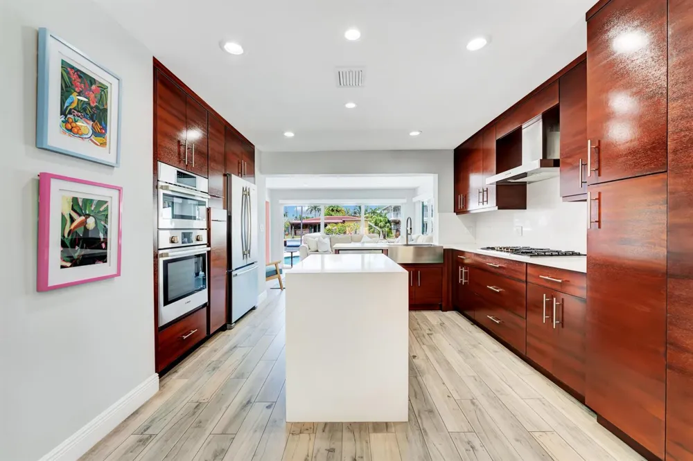 2291 SE 15th Street Pompano Beach, FL 33062