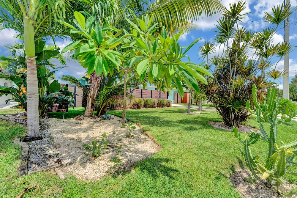 2291 SE 15th Street Pompano Beach, FL 33062