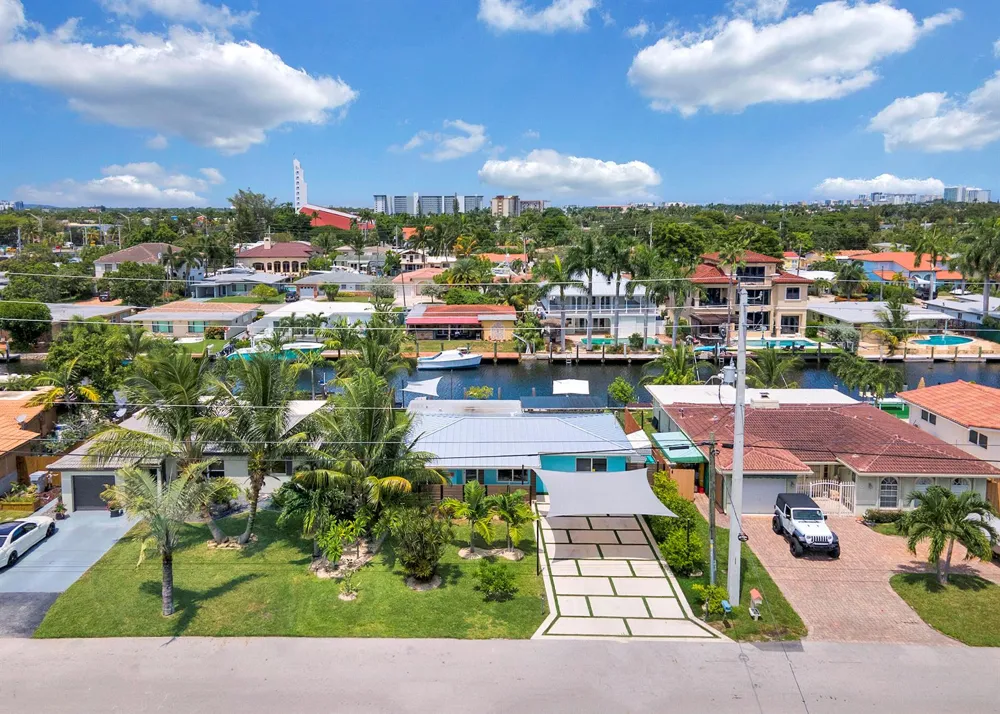 2291 SE 15th Street Pompano Beach, FL 33062