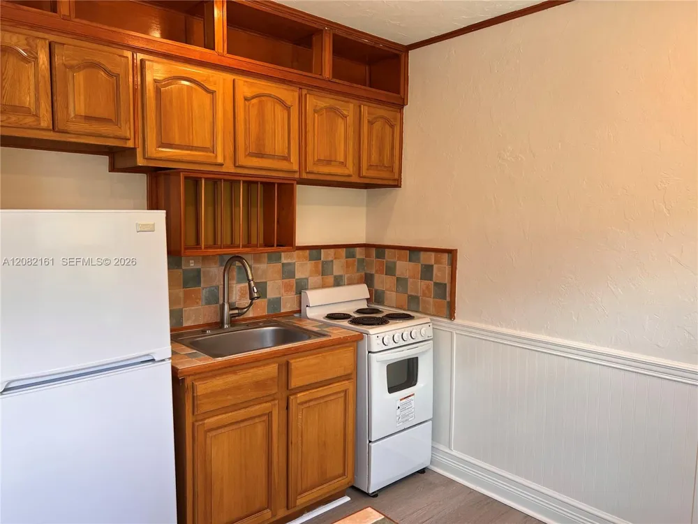 223 S J Street #2 Lake Worth, FL 33460