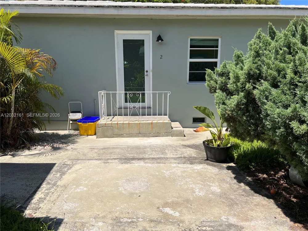 223 S J Street #2 Lake Worth, FL 33460
