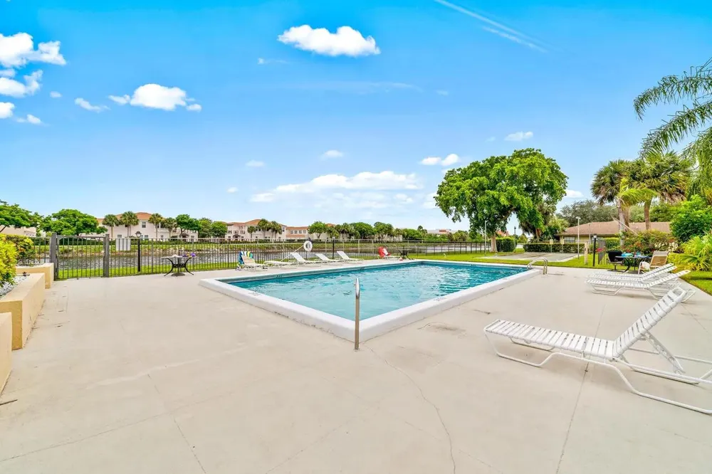 3132 SW 20TH TERRACE #12B Delray Beach, FL 33445