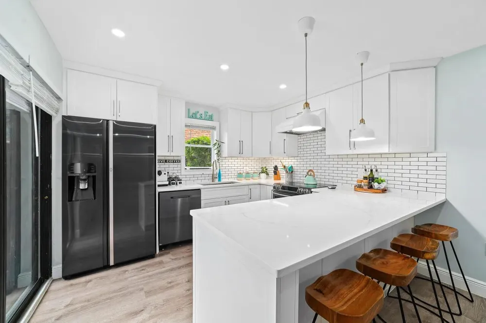 3132 SW 20TH TERRACE #12B Delray Beach, FL 33445