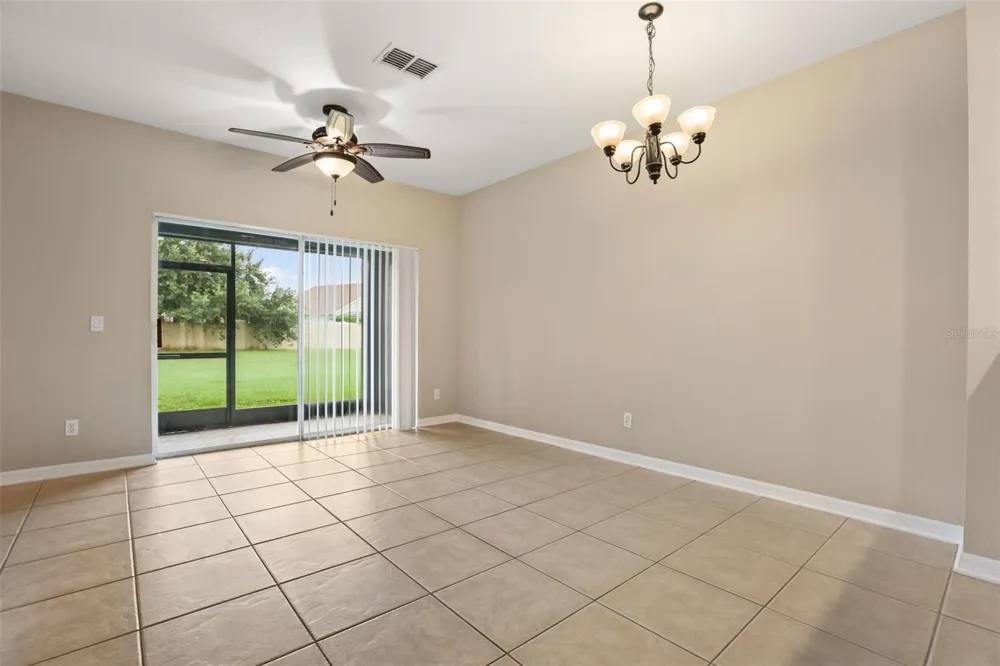 10332 MANDERLEY WAY #111 Orlando, FL 32829