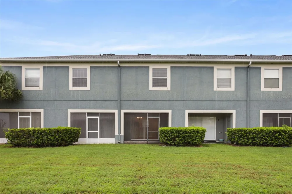 10332 MANDERLEY WAY #111 Orlando, FL 32829