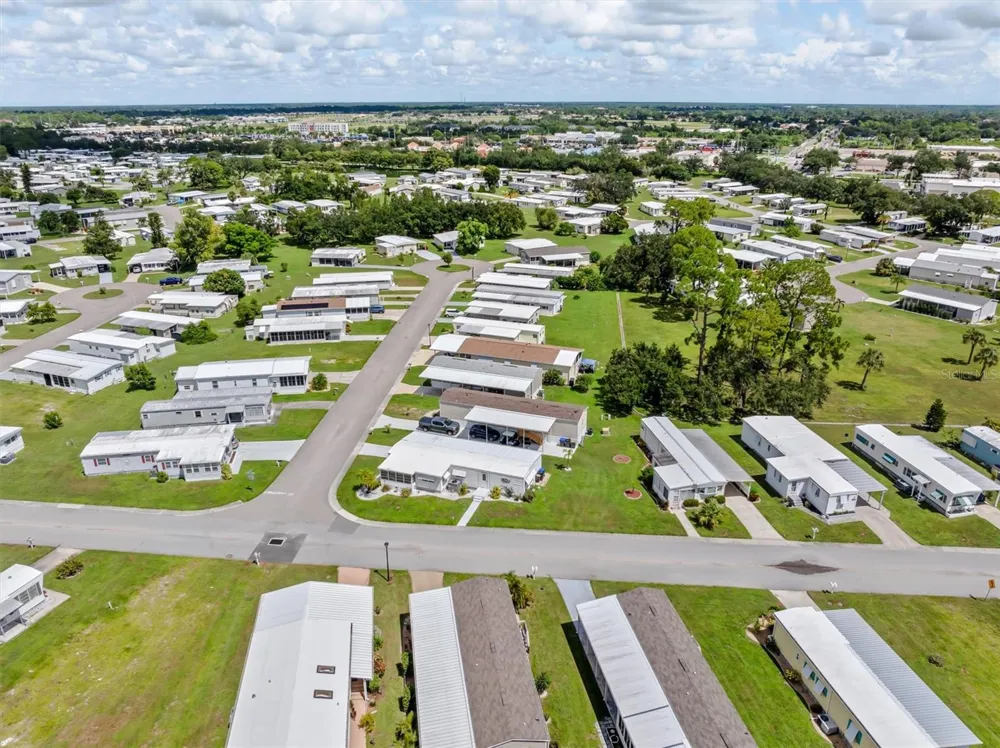 6704 HOEMI COURT North Port, FL 34287