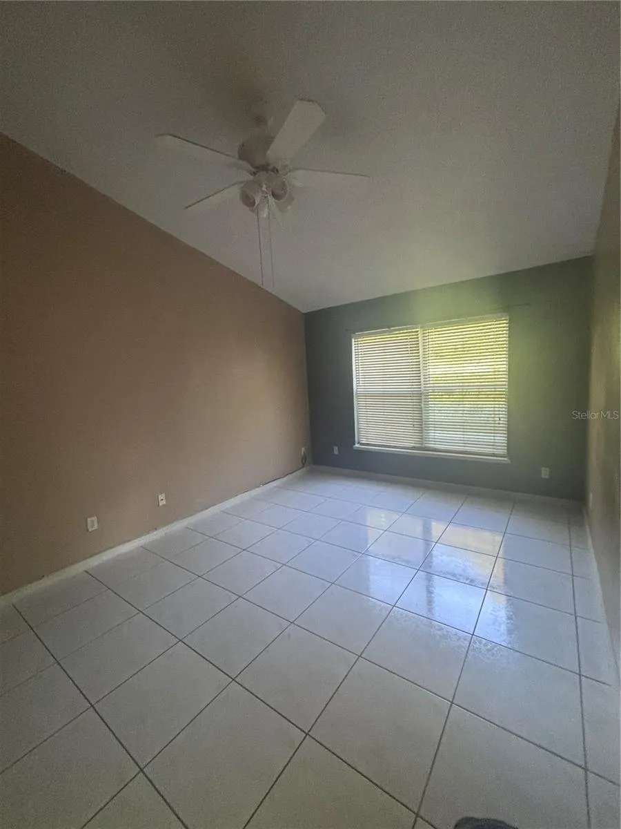 2422 PARSONS POND CIRCLE Kissimmee, FL 34743