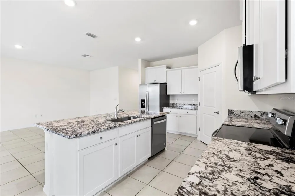 7926 PENROSE PLACE Wildwood, FL 34785
