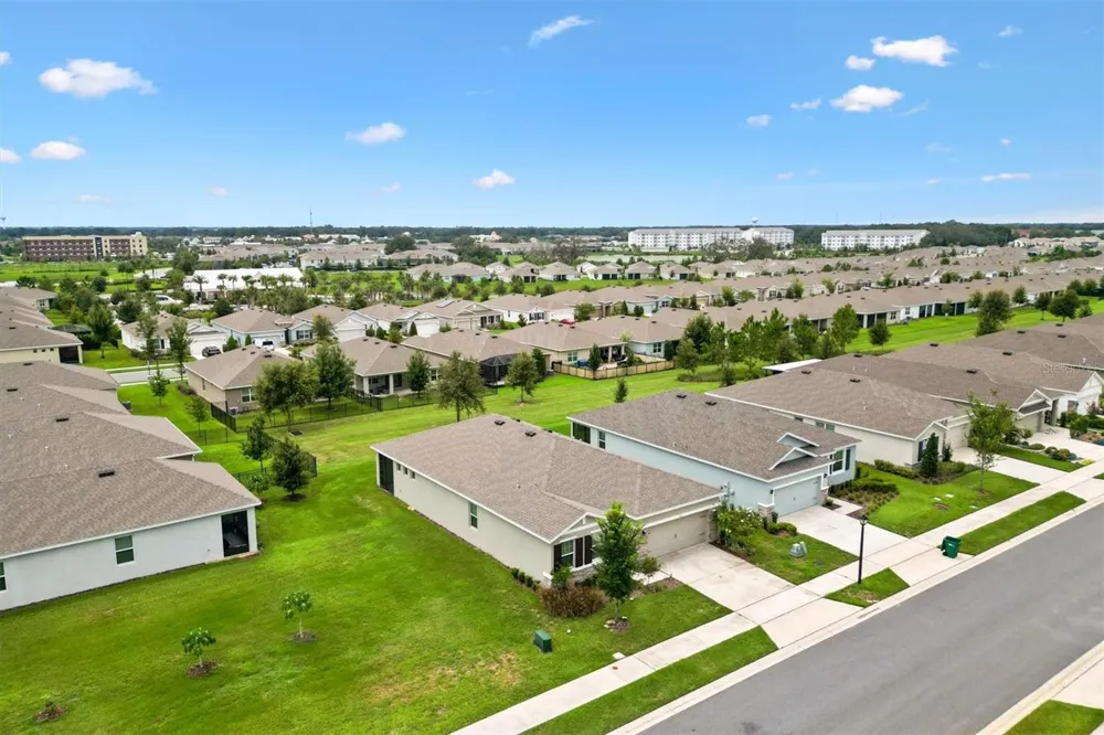 7926 PENROSE PLACE Wildwood, FL 34785