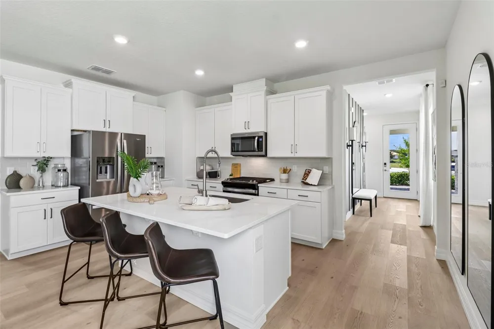 3945 KENNEBUNK LOOP Mount Dora, FL 32757