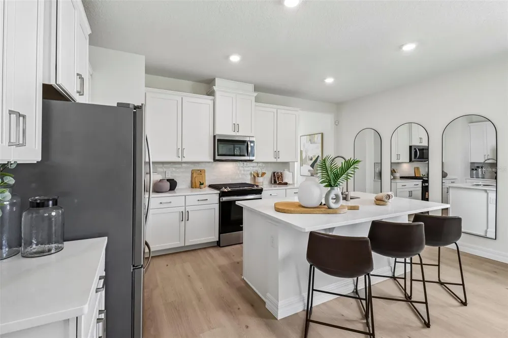 3945 KENNEBUNK LOOP Mount Dora, FL 32757