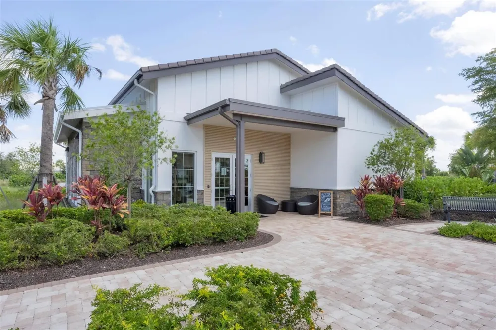 17218 BARNWOOD PLACE Lakewood Ranch, FL 34211