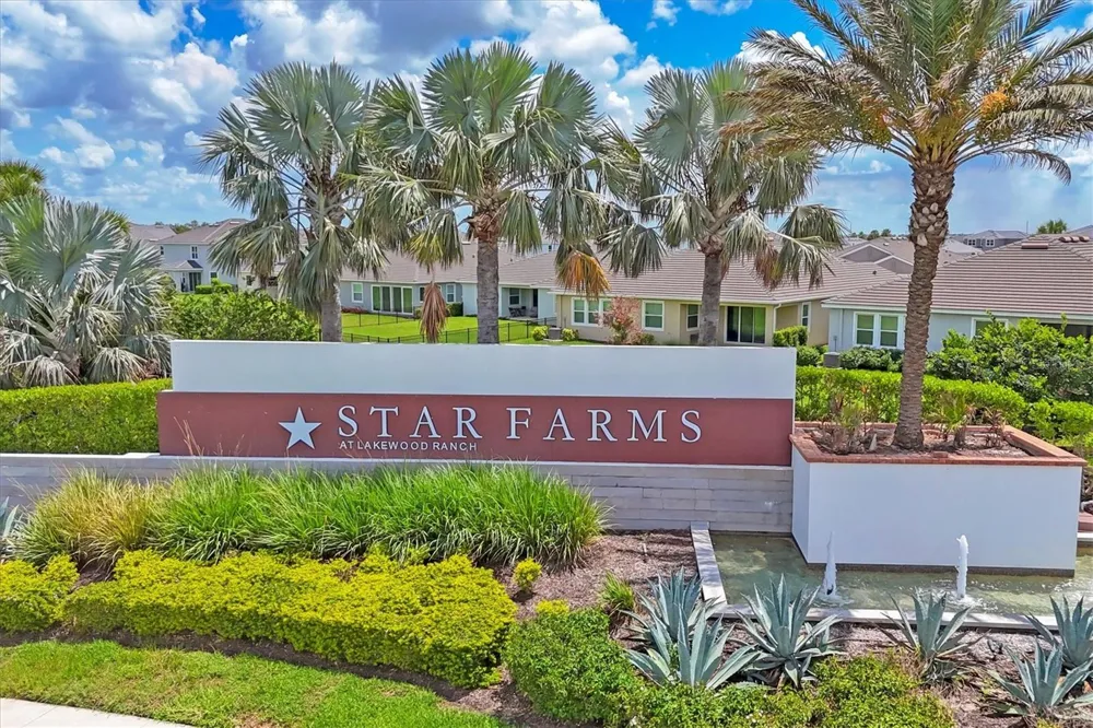 17218 BARNWOOD PLACE Lakewood Ranch, FL 34211