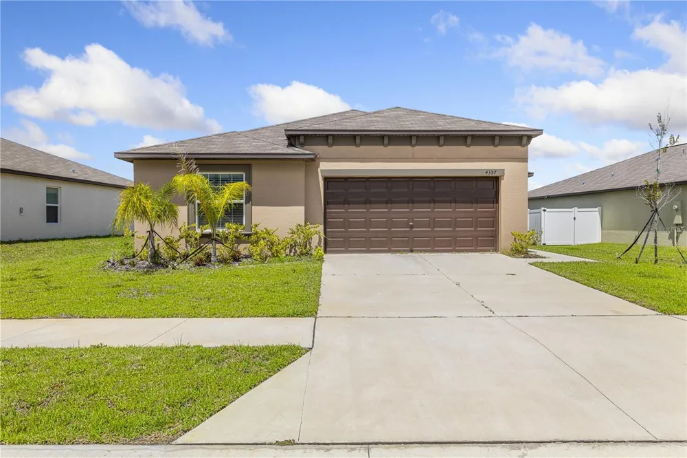 4357 FABULOUS FINCH LANE Bartow, FL 33830