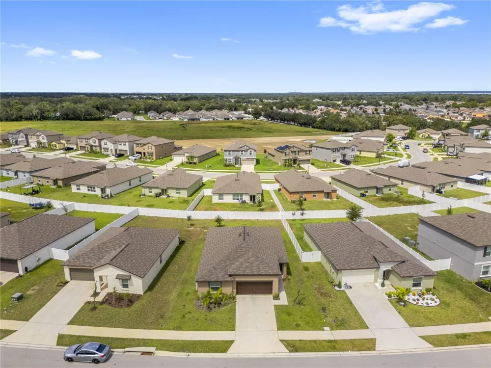 4357 FABULOUS FINCH LANE Bartow, FL 33830