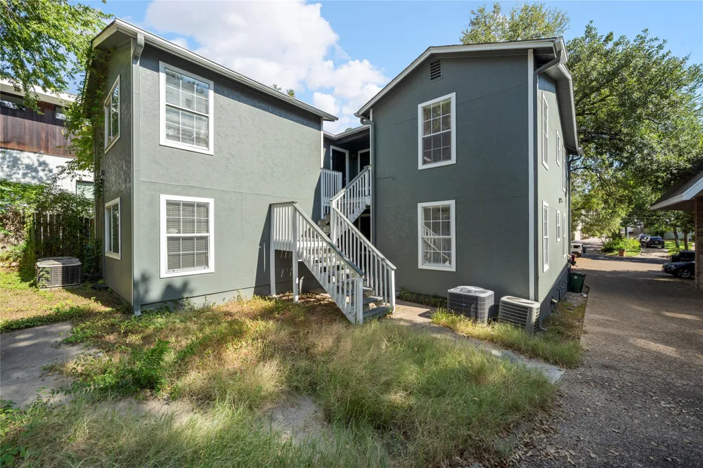 2509 Quarry Road #B Austin, TX 78703