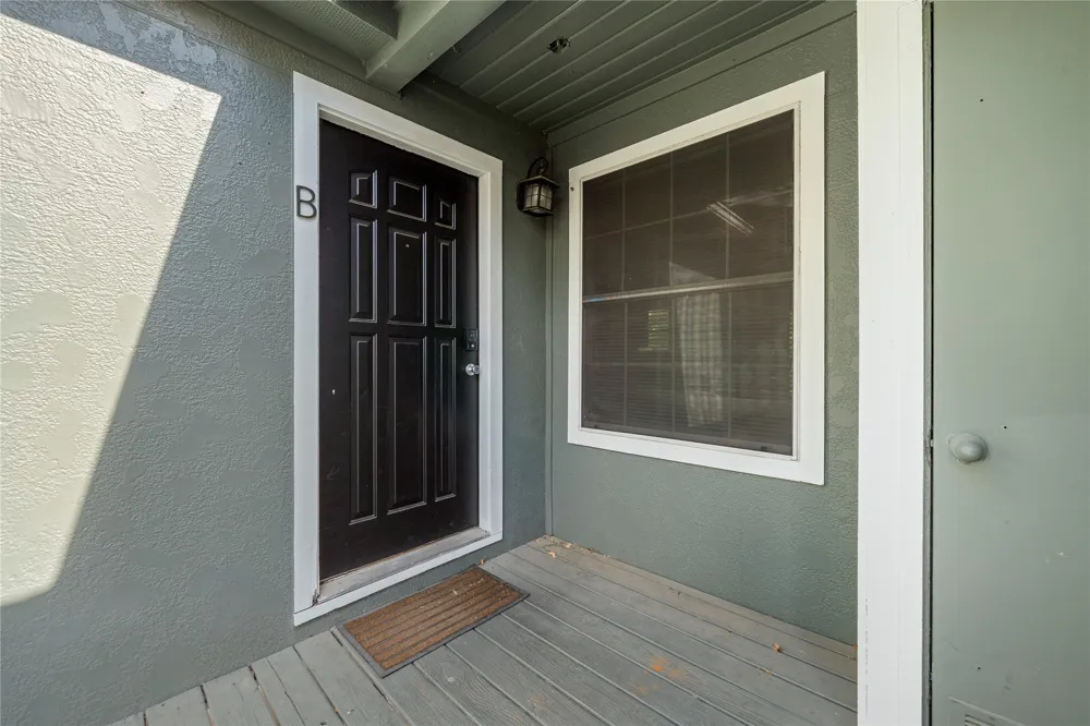 2509 Quarry Road #B Austin, TX 78703