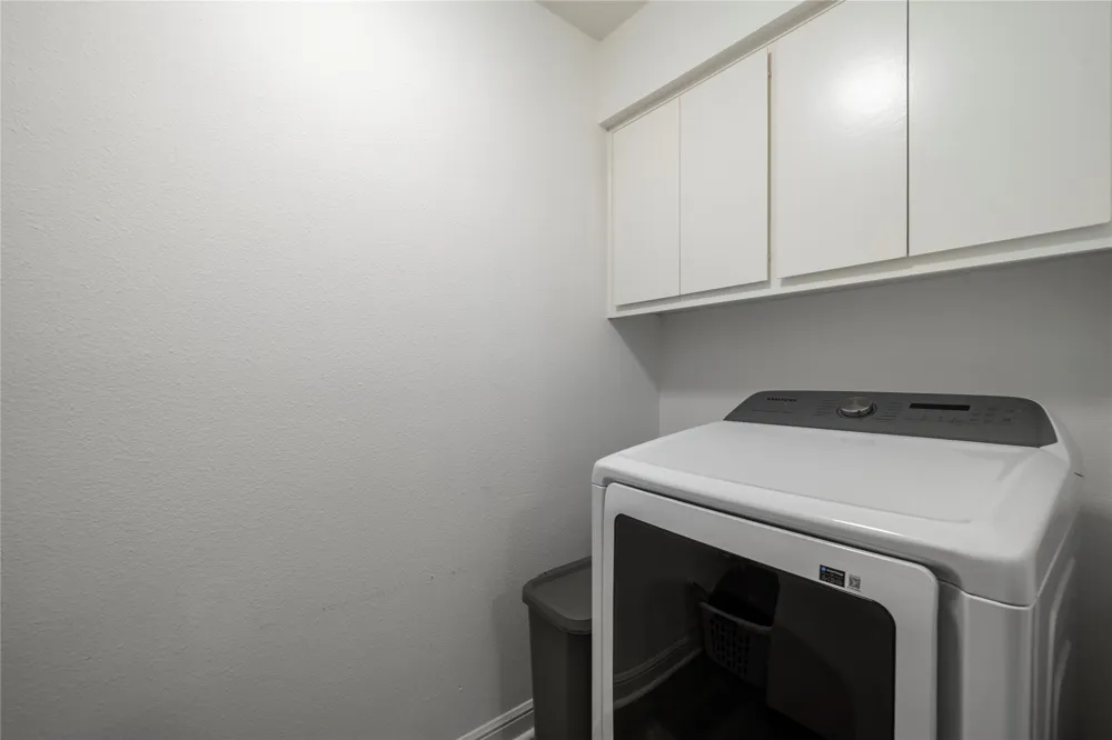 2509 Quarry Road #B Austin, TX 78703