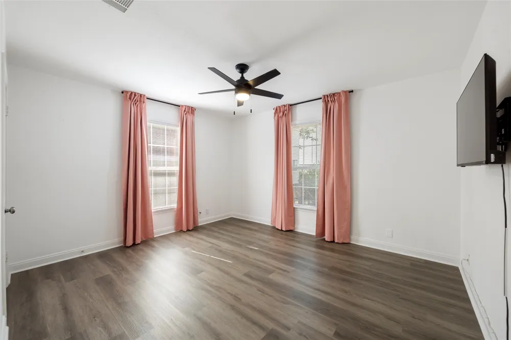 2509 Quarry Road #B Austin, TX 78703