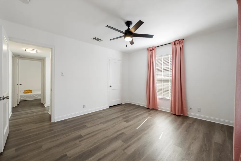 2509 Quarry Road #B Austin, TX 78703