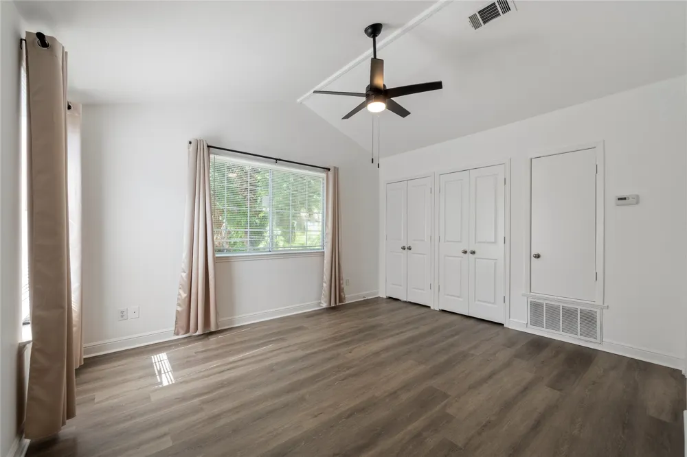 2509 Quarry Road #B Austin, TX 78703